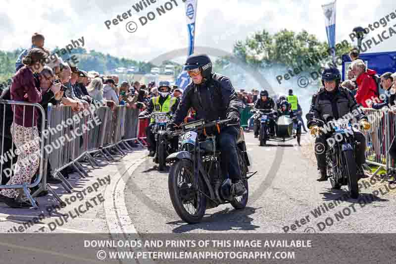 Vintage motorcycle club;eventdigitalimages;no limits trackdays;peter wileman photography;vintage motocycles;vmcc banbury run photographs